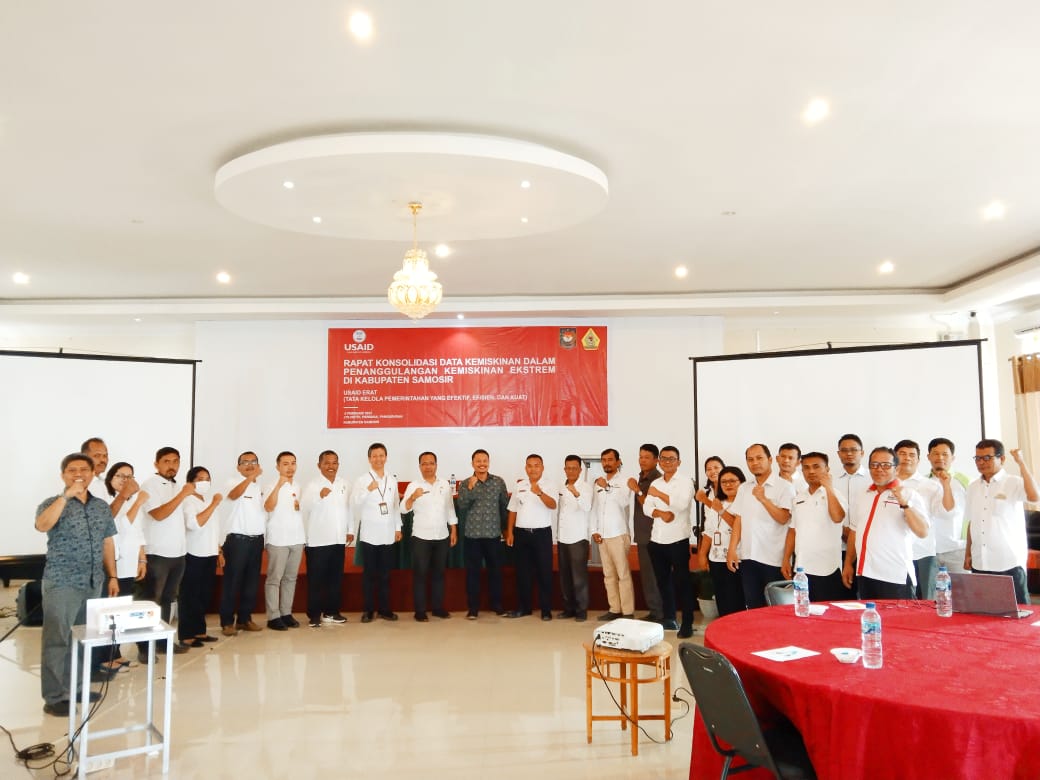 Bupati Samosir Buka Rapat Konsolidasi Data Kemiskinan Dalam Penanggulangan Kemiskinan Ekstrem