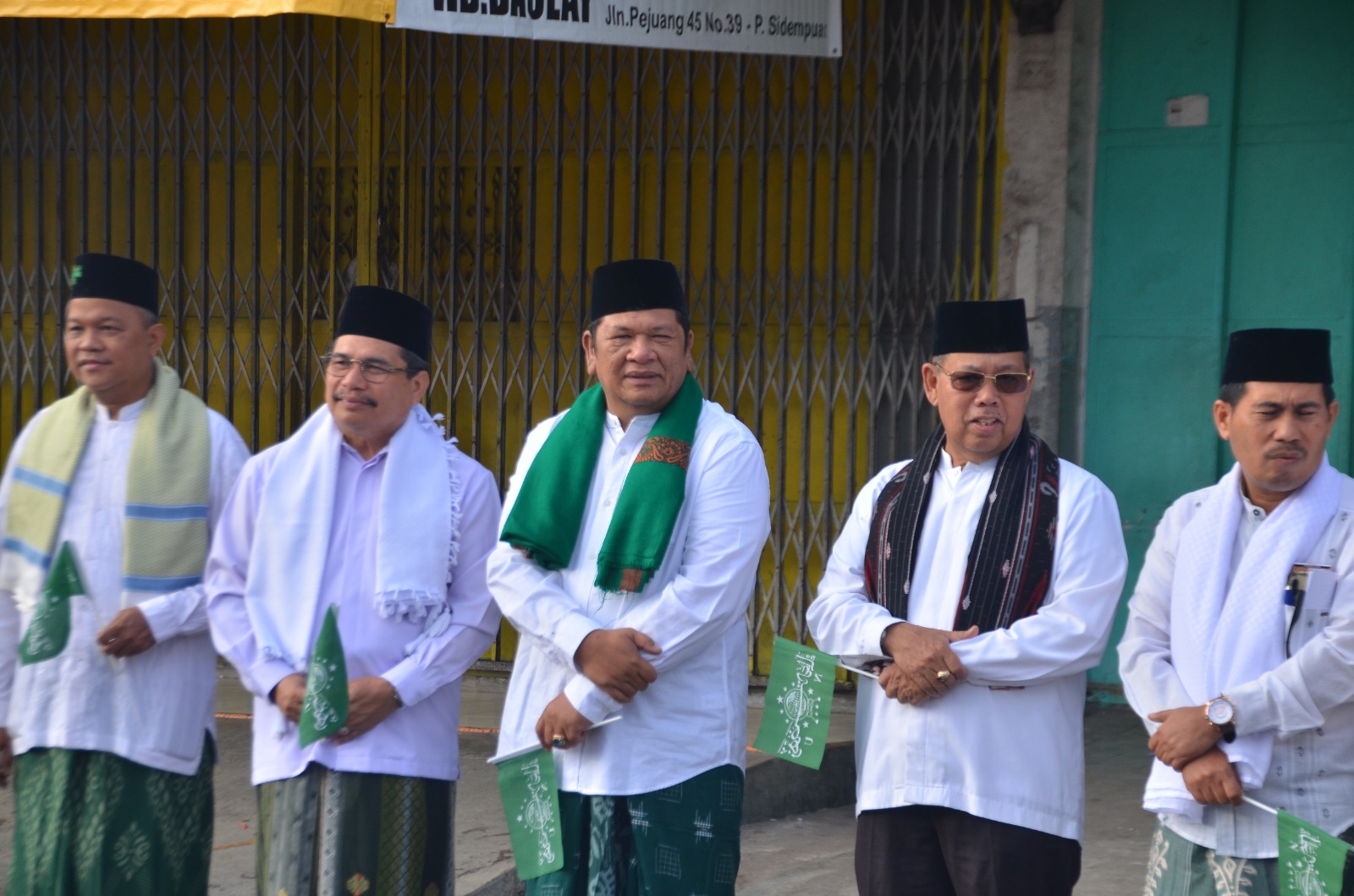 Walikota Padang Sidempuan Irsan Efendi Nasution Melepas jalan santai Satu Abad Nahdatul Ulama (NU)