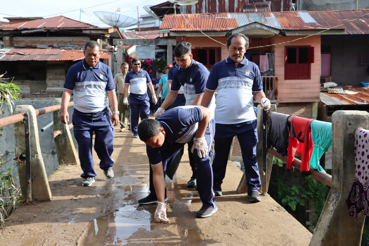 Kapolres Padangsidimpuan Pimpin Korve Di Silayang Layang, Dalam Sukseskan Perhelatan F1H20