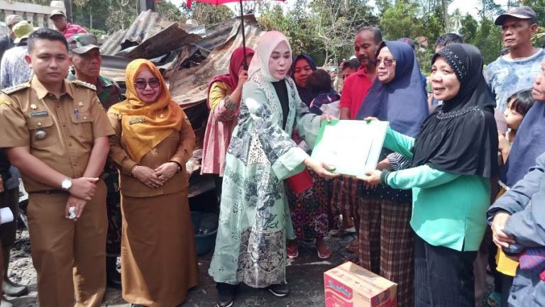 Dinas Sosial Kabupaten Solok Mendirikan Mobil Dapur Umum