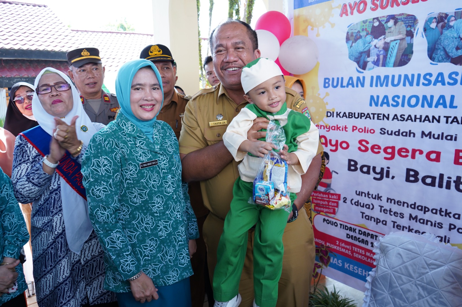 Wabup Asahan Buka Pencanangan Serentak Sub PIN Vaksinasi Polio di Kelurahan Sendang Sari