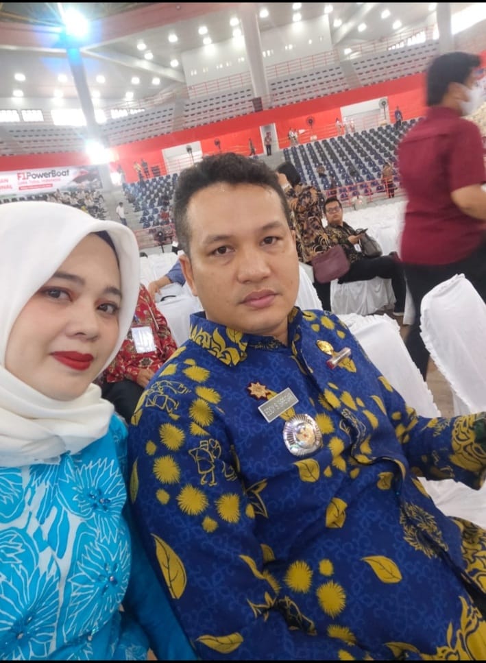 EDY SYAHPUTRA SIREGAR CAMAT LABUHAN DELI MENGAHADIRI ACARA HARI PERS NASIONAL