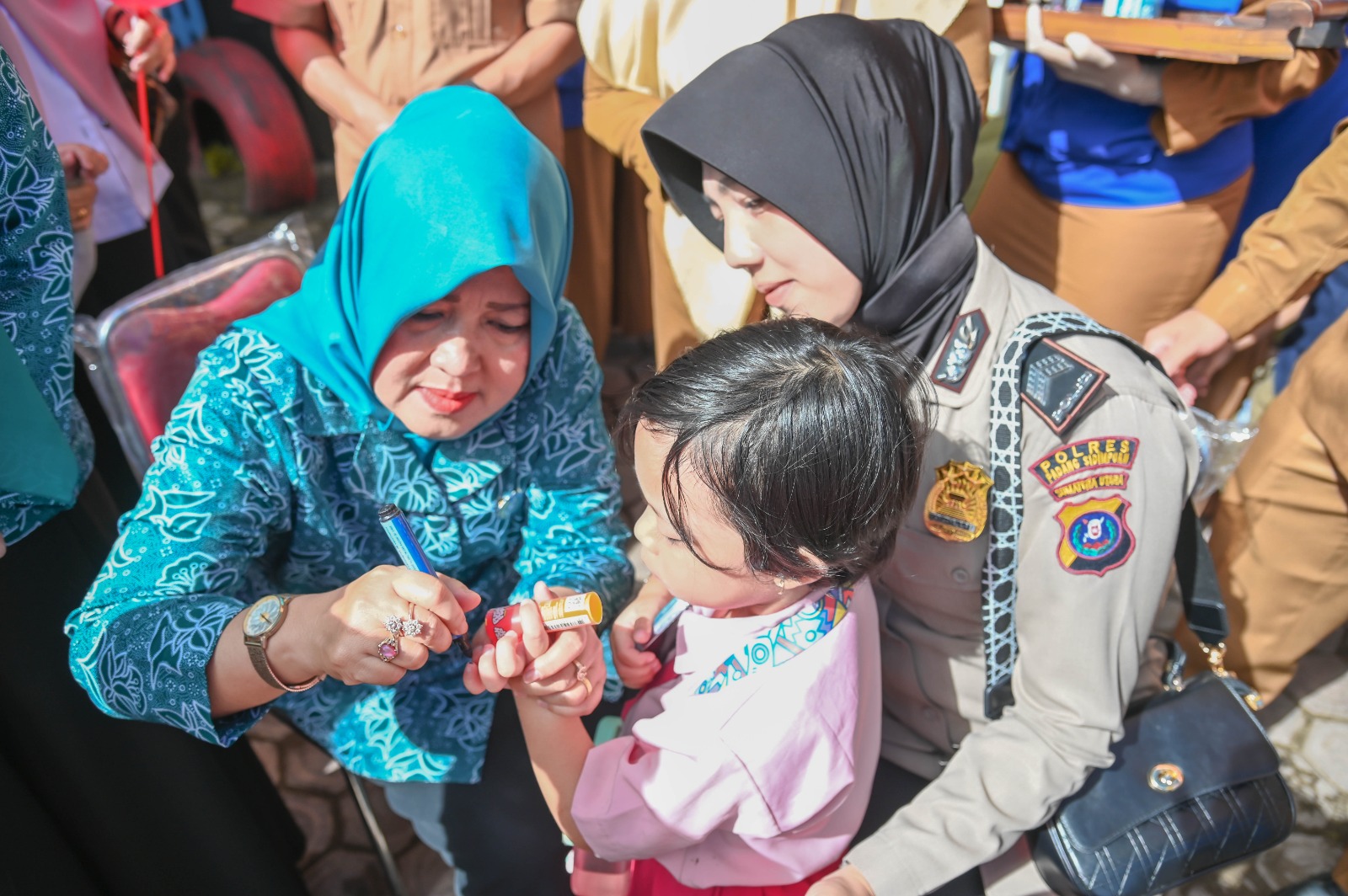 Walikota Padang Sidempuan Irsan Efendi Nasution Mencanangkan program sub PIN Polio di 6 kecamatan