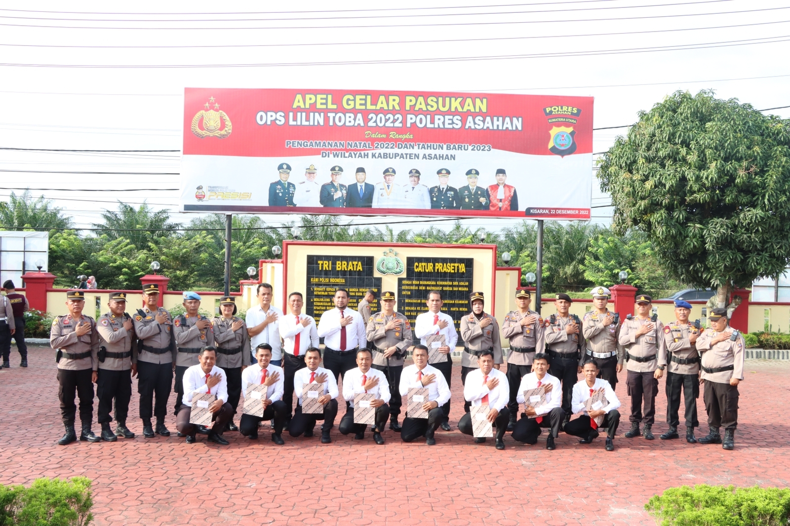 Berprestasi Bongkar Kasus Narkoba, Kapolres Asahan Berikan Penghargaan Kepada 11 Personil