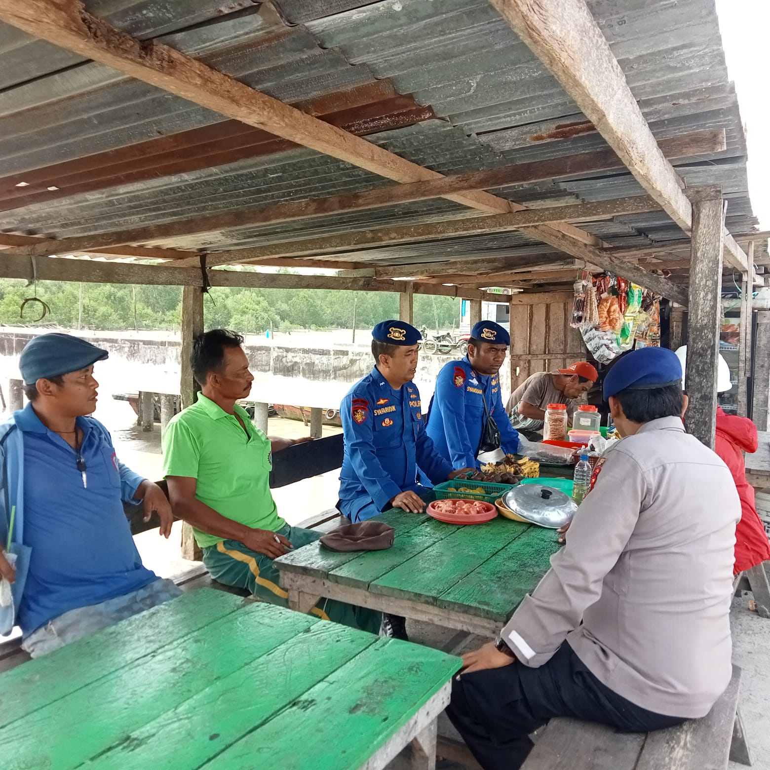 Satpolairud Polres Asahan Ajak Masyarakat Menjaga Situasi Kamtibmas Dijumat Curhat