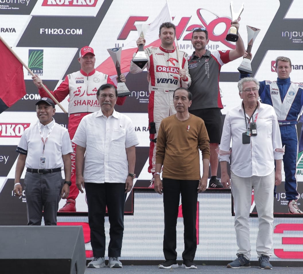 Kelistrikan Aman, PLN Ikut Sukseskan Ajang Internasional F1H2O di Balige