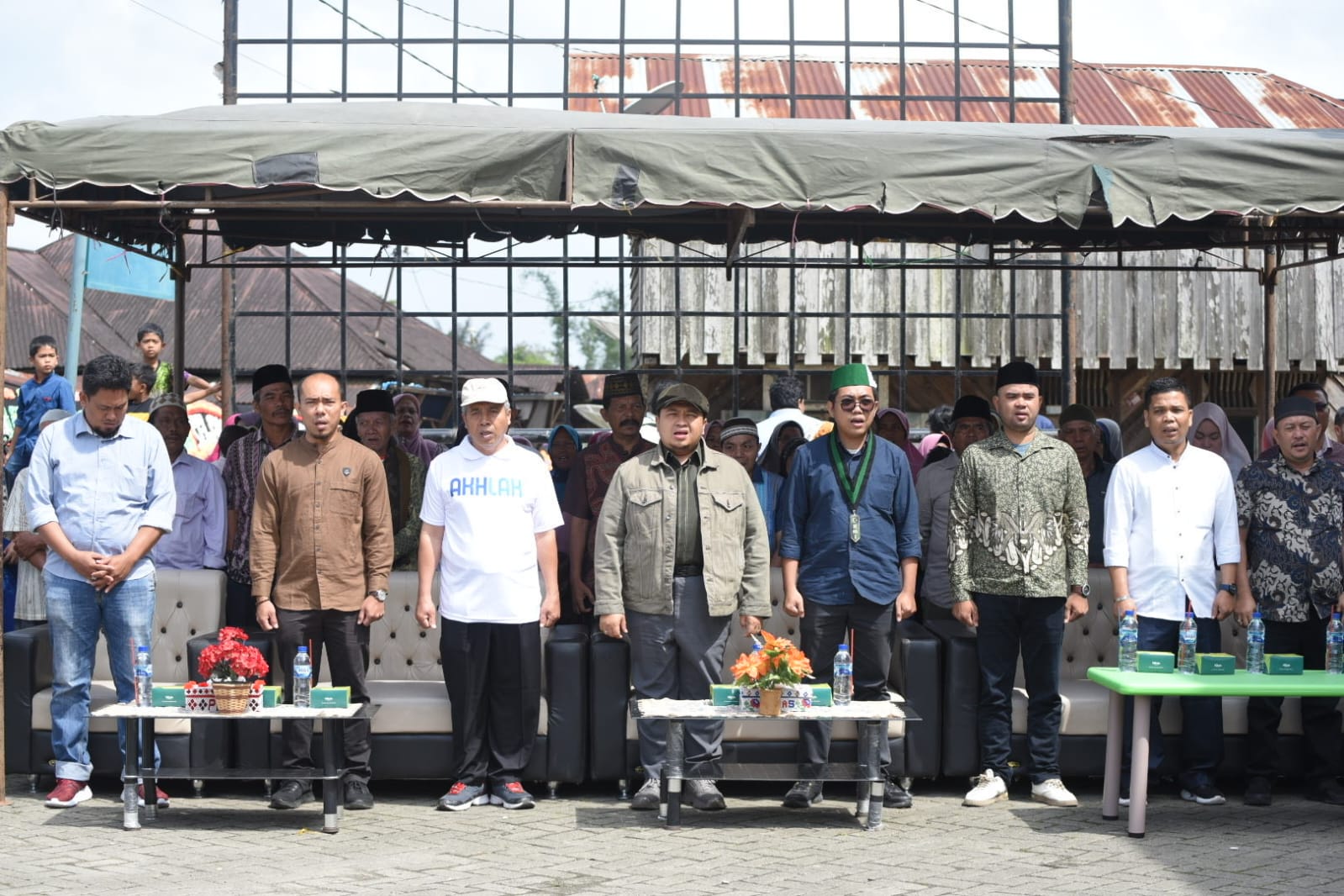 Bupati Tapsel Dolly Pasaribu Bersama BADKO HMI Sumut Lakukan Bakti Sosial di Sipirok