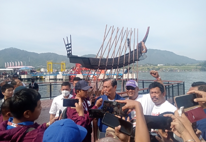 Danau Toba akan Menjadi Perbincangan Dunia, Luhut: SDM Indonesia Makin Bagus