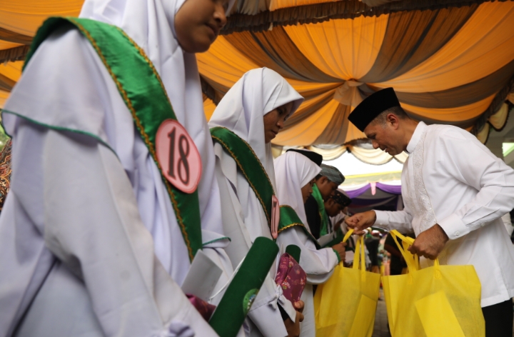 Ijeck Harapkan Lulusan Musthafawiyah Berikan Kontribusi untuk Negara