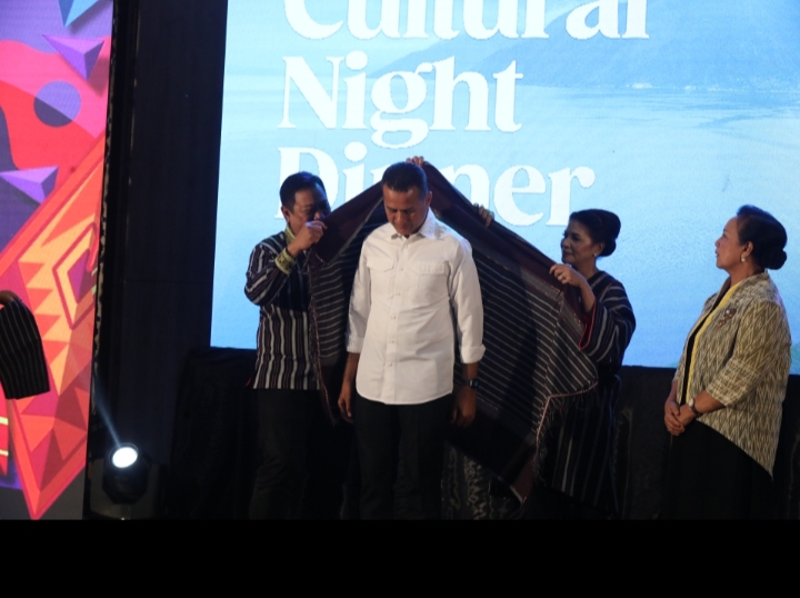 Dairiâ€™s Culture Night Dinner, Ijeck Sampaikan Syukur F1H2O Kenalkan Danau Toba dan Sekelilingnya ke Dunia