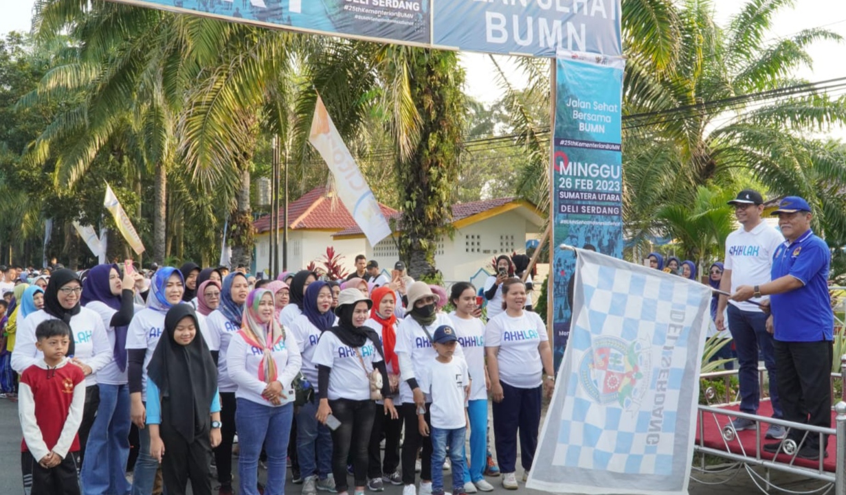 Bersama Pemkab Deli Serdang,Ribuan Peserta Ramaikan Jalan sehat BUMN Di Lubuk Pakam