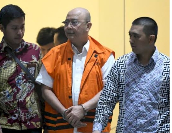 Eks Walikota Medan Dzulmi Eldin BebasÂ 