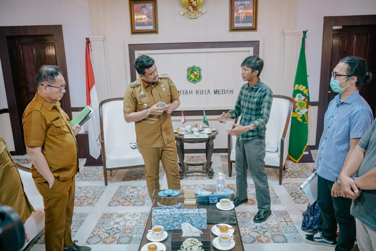 Bobby Nasution Dukung Pengolahan Plastik Jadi Bernilai Ekonomis