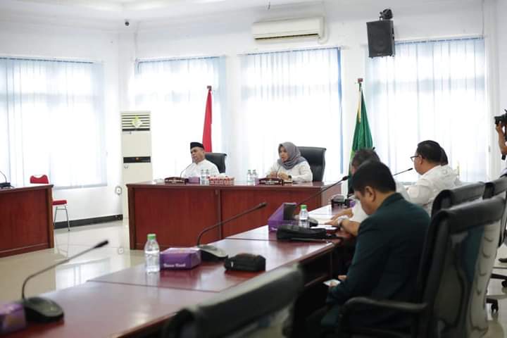 Bupati dan Wabup Madina Gelar Rakor bersama Tenaga Kesehatan 