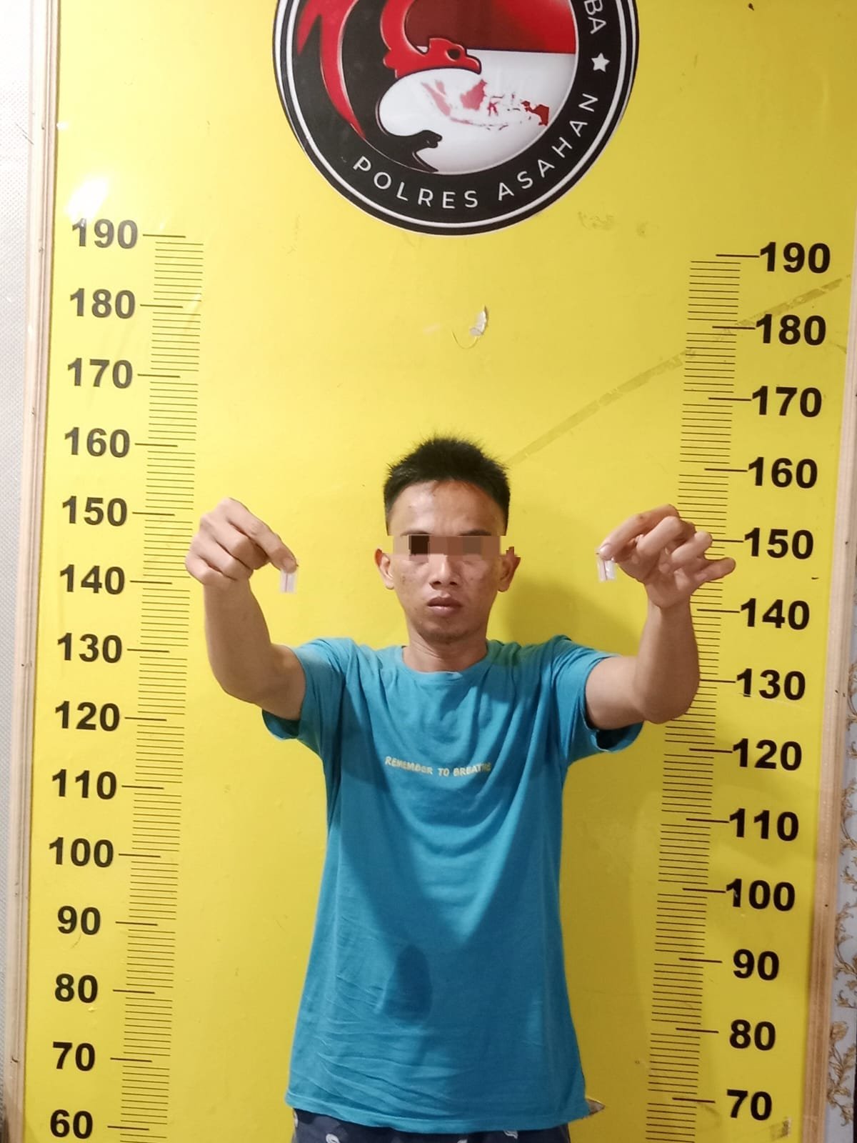 Menunggu Pembeli, Penjual Sabu Ketengan Ditangkap Polsek Pulau Raja