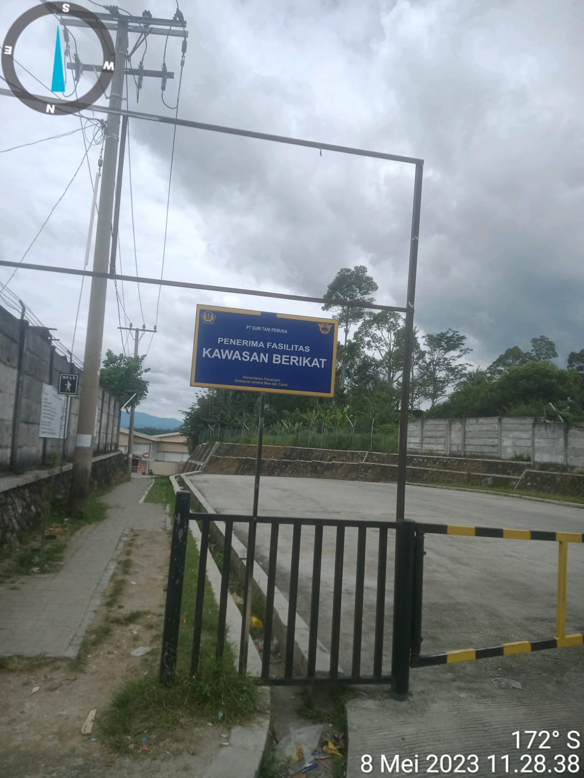 Buruh Harian Lepas PT.Suri Tani Pemuka Simalungun Mengeluh Upah Lembur tidak Di Bayar.