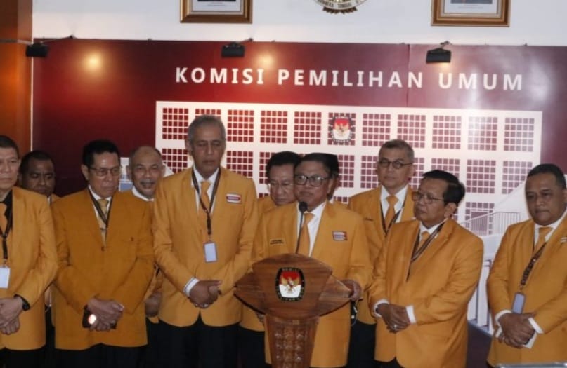 KPU Terima Berkas Pendaftaran Bacaleg dari Partai Hanura, OSO : Resmi Kami  Daftarkan 580 Nama