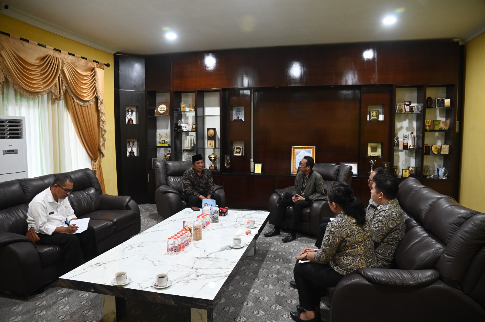 Walikota Irsan Efendi Nasution Terima Kepala BPJS Kesehatan PSP