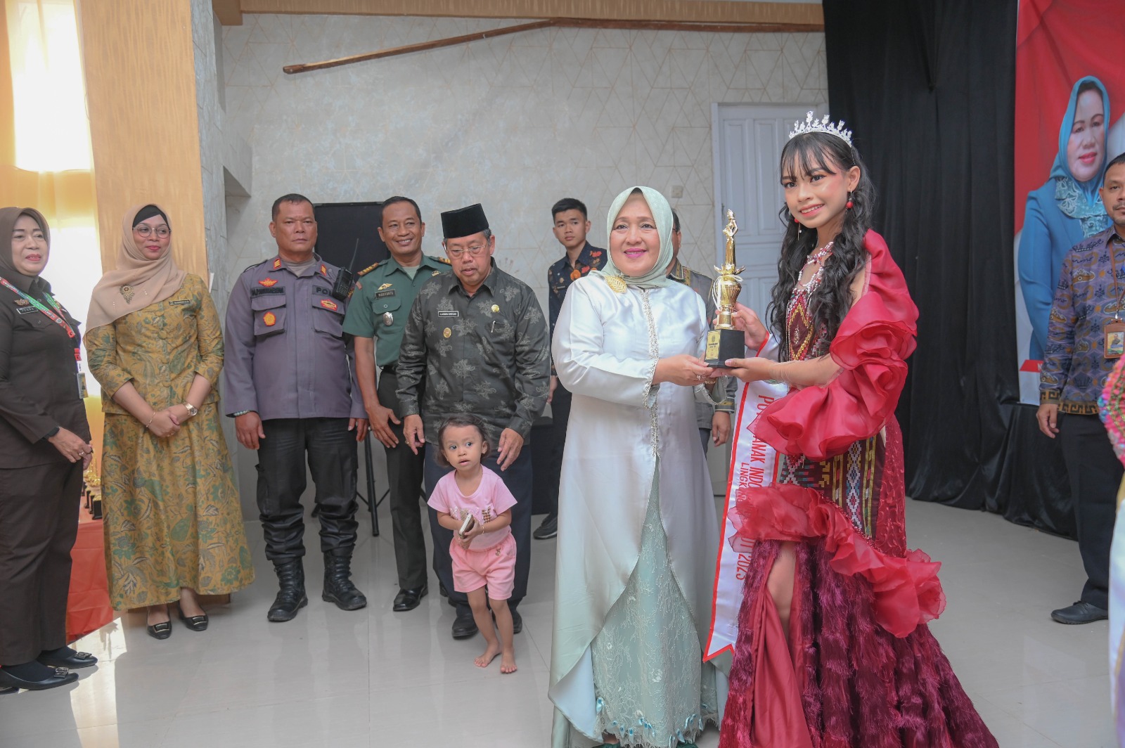 Wakil Wali Kota Padang Sidempuan Arwin Siregar membuka acara Puncak Peringatan Hari Kartini ke-144