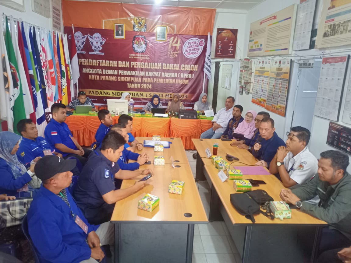 KPU Padang Sidimpuan Tunda Pendaftaran Bacaleg Partai PAN,Ini Keterangan Tagor Dumora