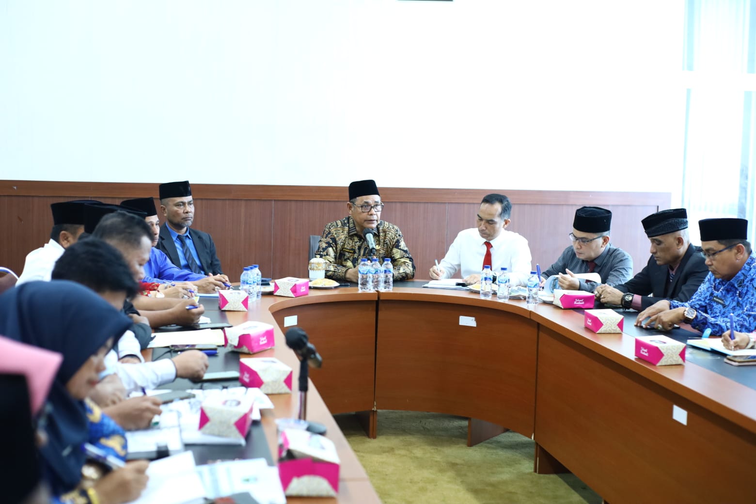 Pemerintah Kabupaten Solok yang di pimpin oleh Bupati Capt. H. Epyardi Asda M.Mar gelar Rakortas