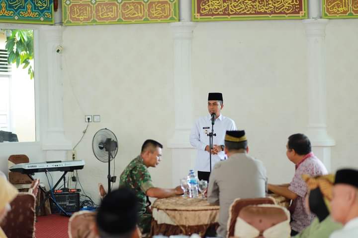 Wakil Wali Kota Dr.H.Ramadhani Kirana Putra Silaturahmi bersama calon orang tua asuh taruna