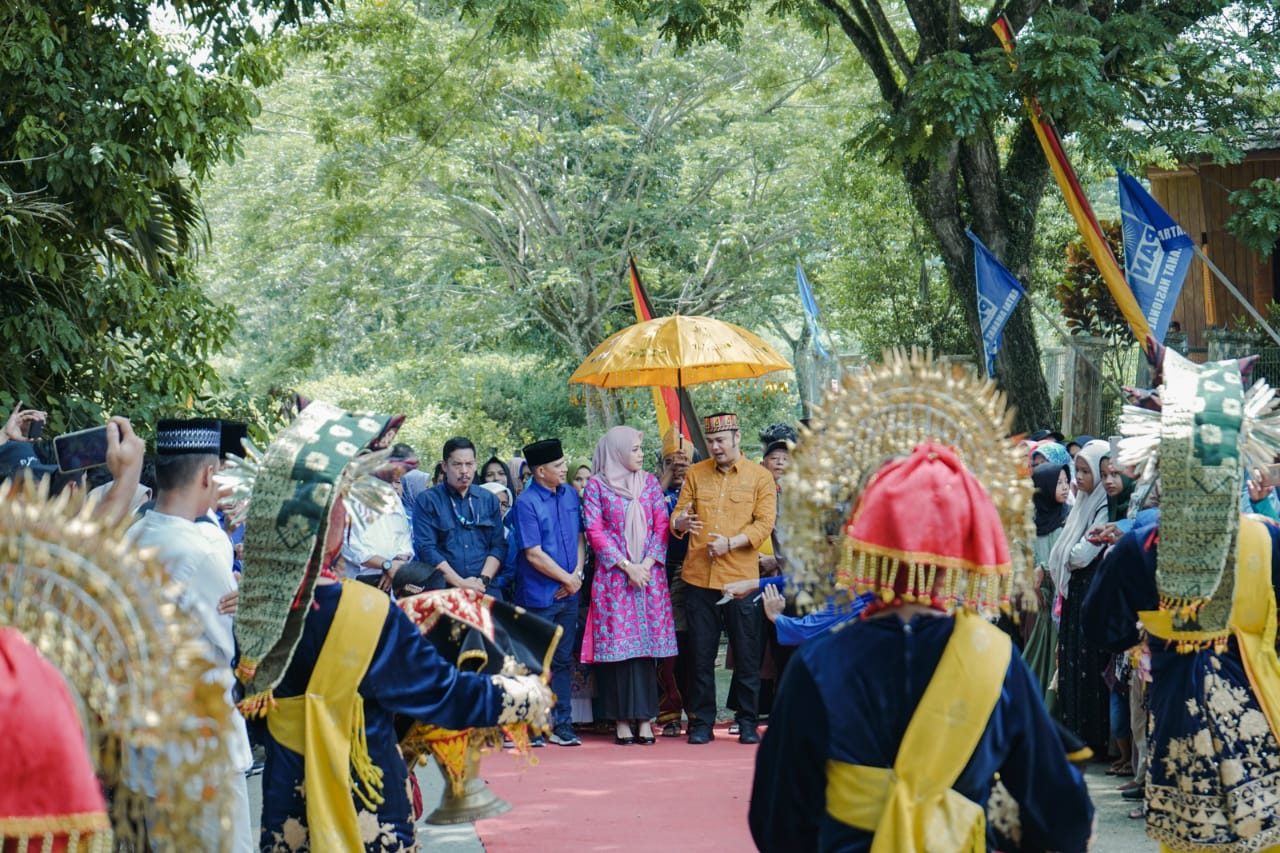 Anggota Komisi V DPR RI Athari Gauthi Ardi pertemuan dan launching program P3TGAI