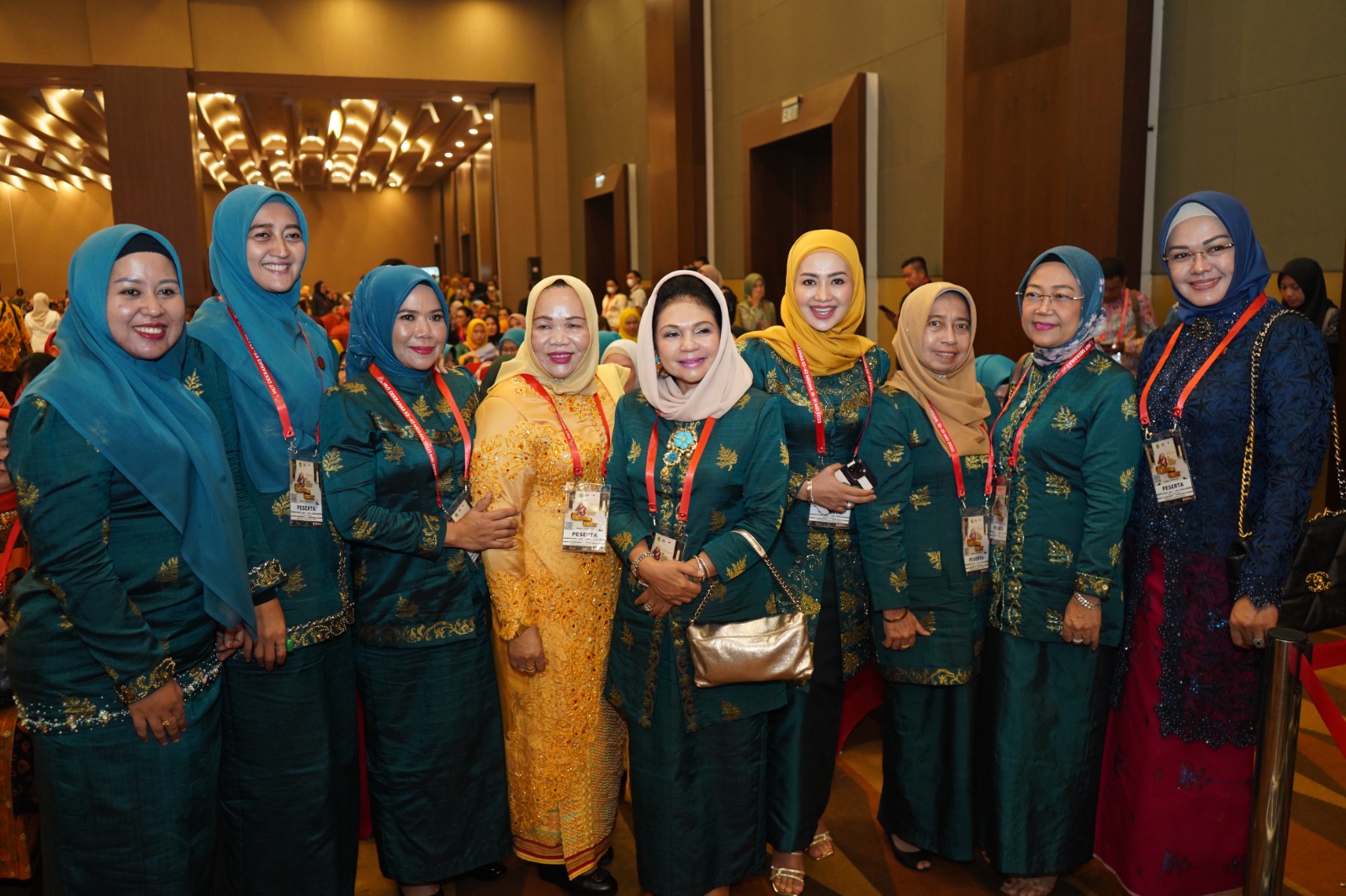 Hadiri Puncak HUT Ke- 43 Dekranas, Ini Harapan Ketua Dekranasda Asahan