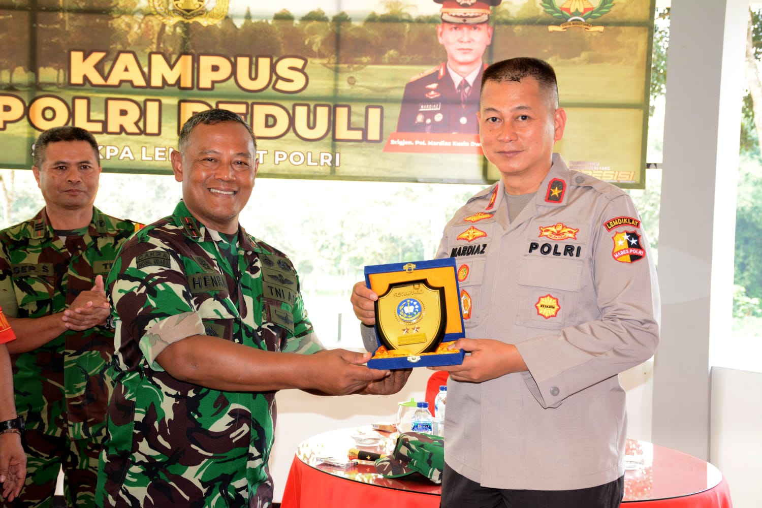Kasetukpa Lemdiklat Polri Terima Kunjungan Kerja Komandan Secapaad Tinjau Pelaksanaan Kolaborasi Pendidikan TNI-Polri