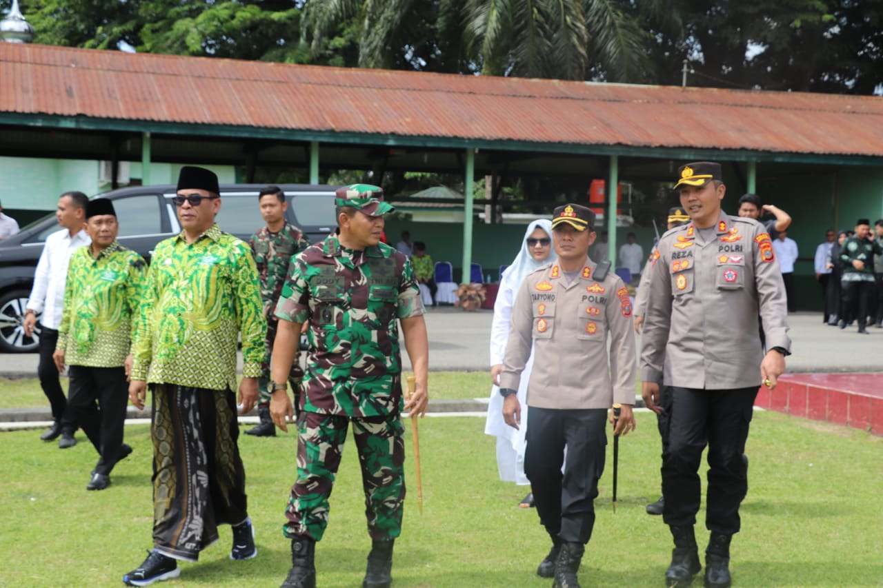 Kapolres Madina Ikuti Tasyakuran NU Ke-1 Abad, Ratusan Personel Gabungan di Siagakan