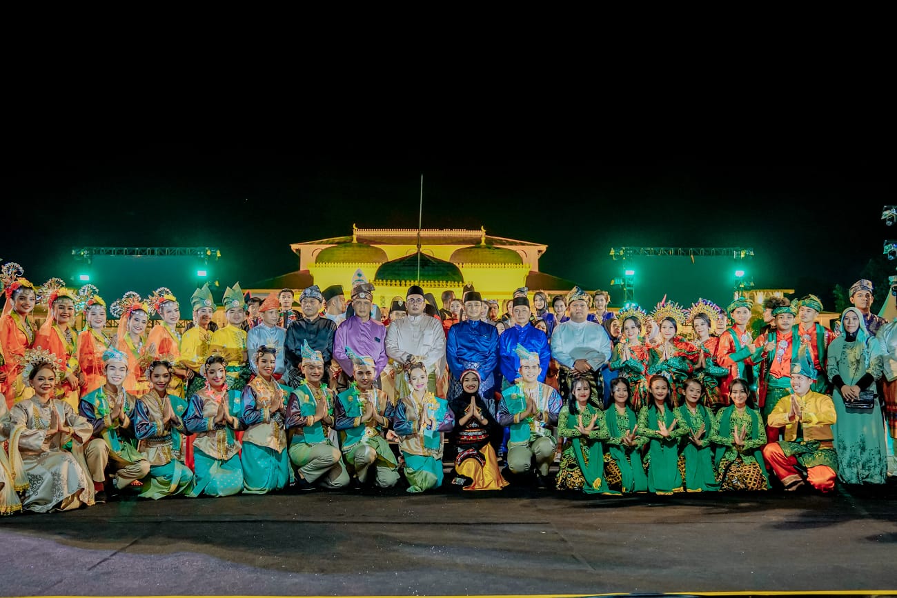 Tarian Apik Peserta Malaysia, Thailand & India Meriahkan Penutupan Gemes, Aulia Rachman: Melayu Indentitas Kota Medan