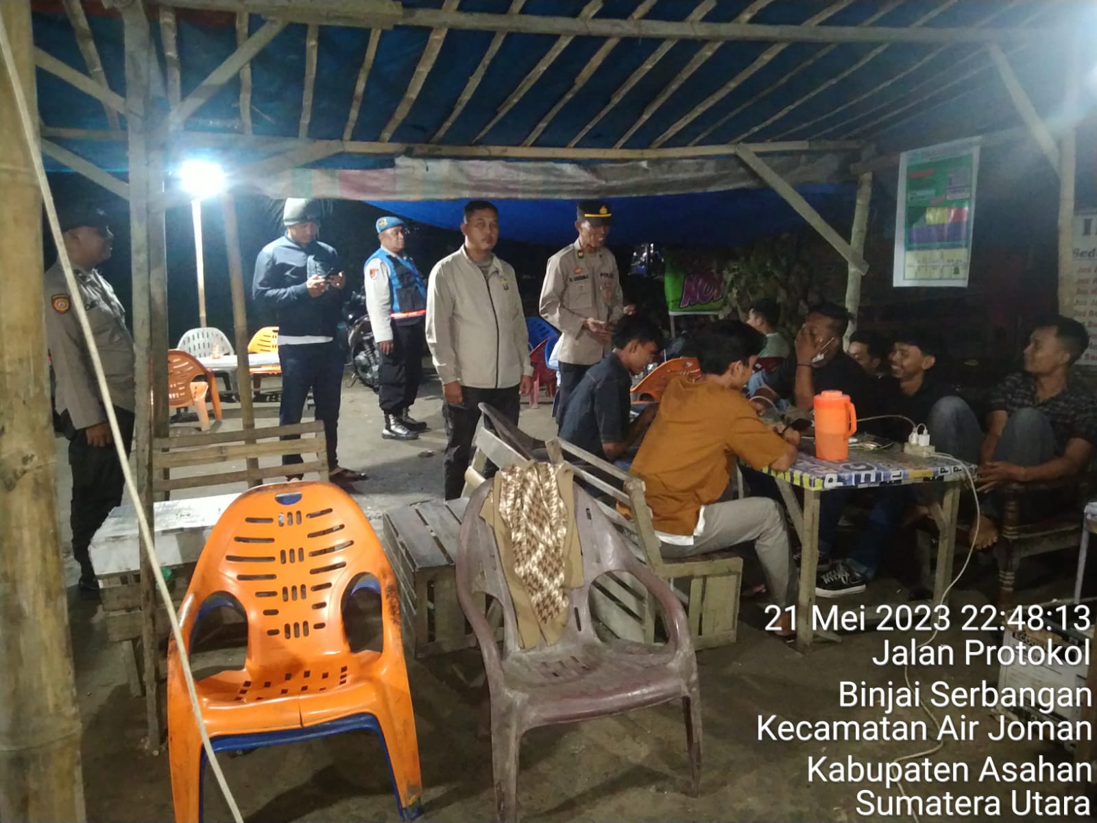 Cegah Gangguan Kamtibmas, Personel Polsek Air Joman Patroli Skala Besar