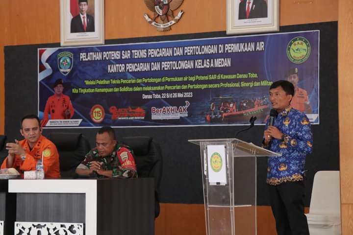 Wakil Bupati Toba Buka Acara Pelatihan Potensi SAR Teknis Pencarian dan Pertolongan di Permukaan Air
