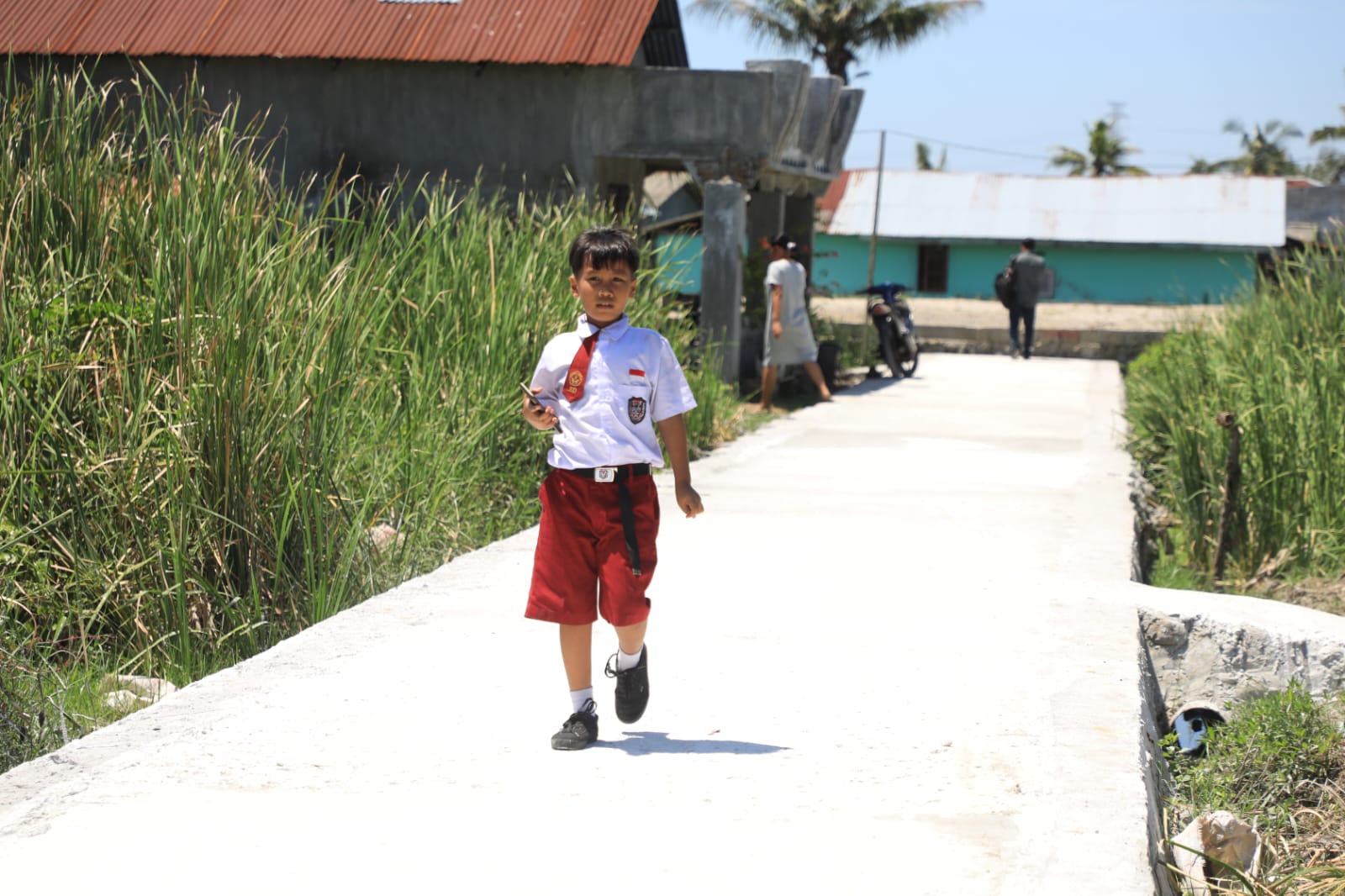 Jalan Tambak Sicanang Selesai Dibangun, Warga : Ucapan Bobby Nasution Nyata
