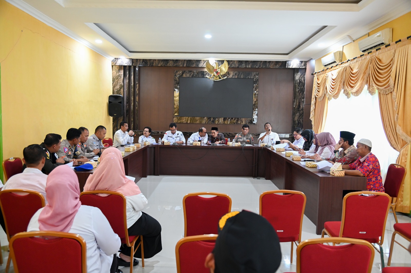 Sekdako Pimpin Rapat Persiapan Pemberangkatan Haji Kota Padang Sidempuan