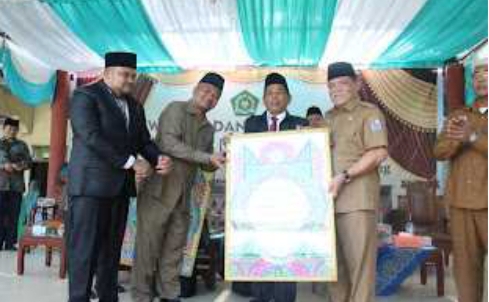 Wabup Hadiri Perpisahan Siswa MTs Negeri 2 Deli Serdang,Pendidikan merupakan tolak ukur kemajuan suatu bangsa