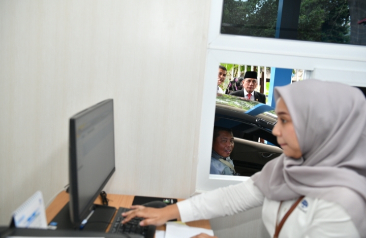 Pembayaran Rekening Air Lebih Mudah dan Cepat, Edy Rahmayadi Resmikan Layanan Drive Thru Perumda Tirtanadi