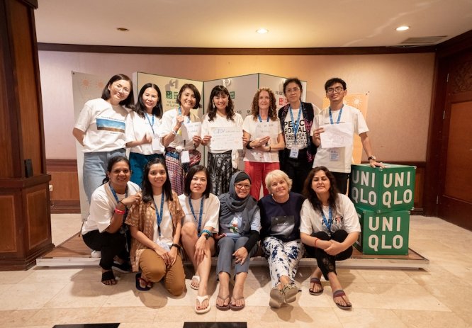 Promosikan Kampanye Pesan Perdamaian, UNIQLO Dukung Konferensi Pemuda CISV APRW-JASPARC 2023 di Bali