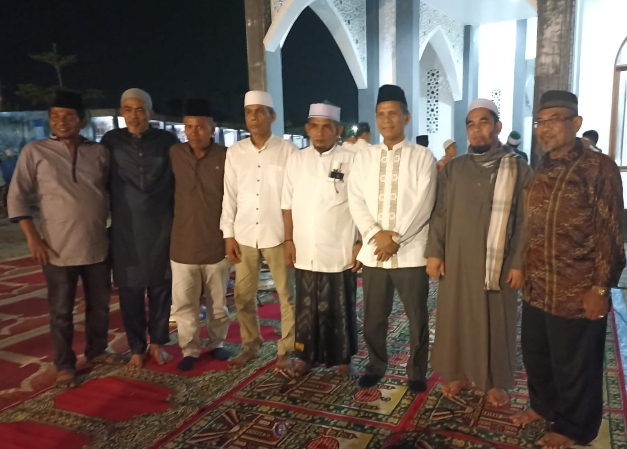 Abyadi Siregar Kagum dengan Kekompakan Majelis Taklim HUNA,  Hadiri Halalbihalal di Ponpes Fahmussalam