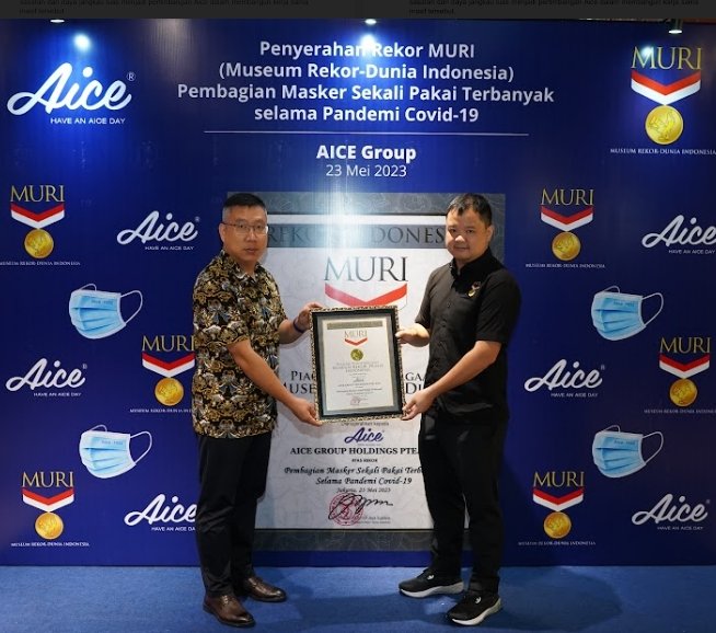 Aice Group Catat Rekor MURI untuk Pembagian Masker Medis Terbanyak saat Pandemi ke Nakes dan Masyarakat