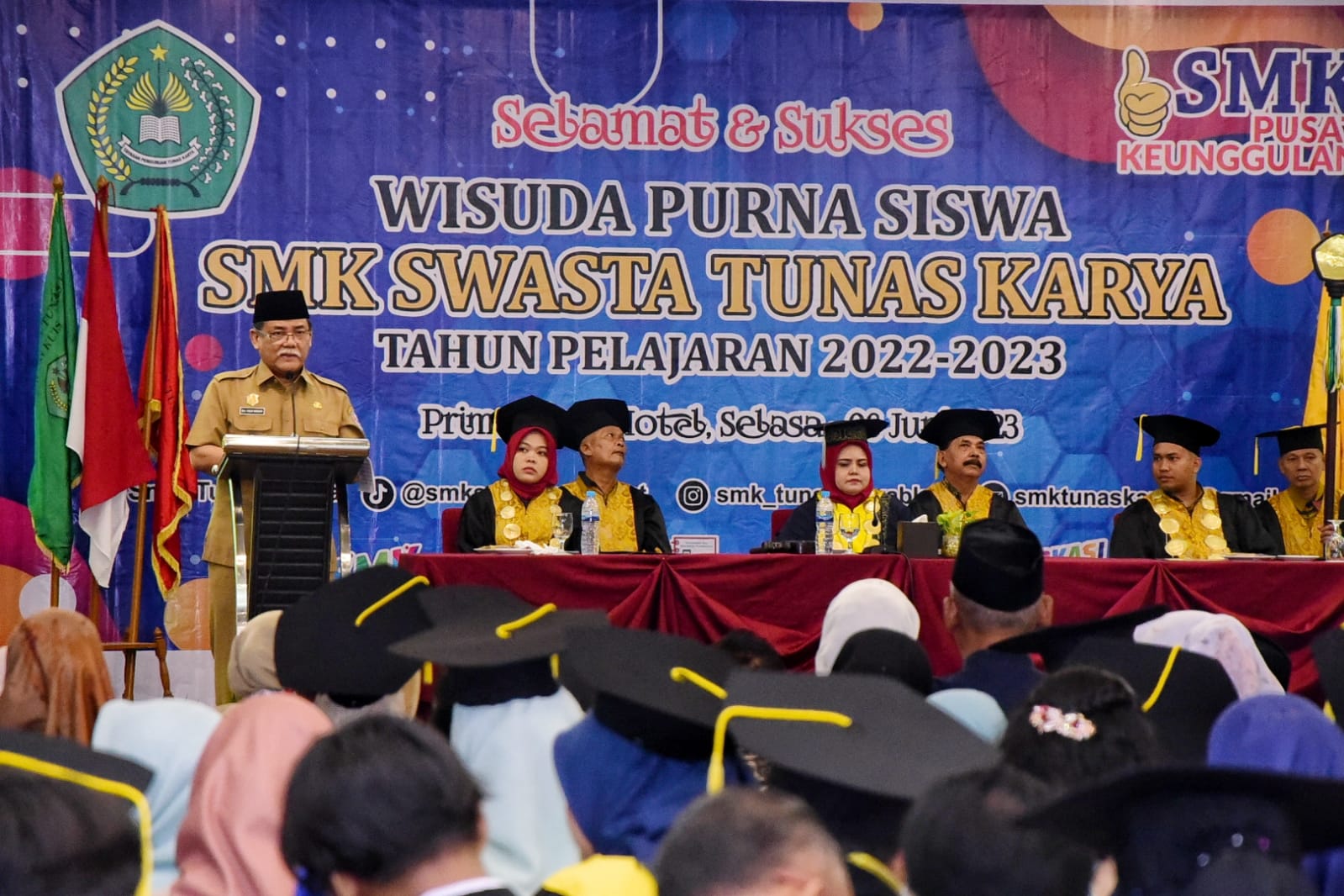Wisuda 138 Lulusan SMK Tunas Karya Wabup: Berusaha & Bekerja Lebih Keras Demi Keberhasilan di Masa Depan