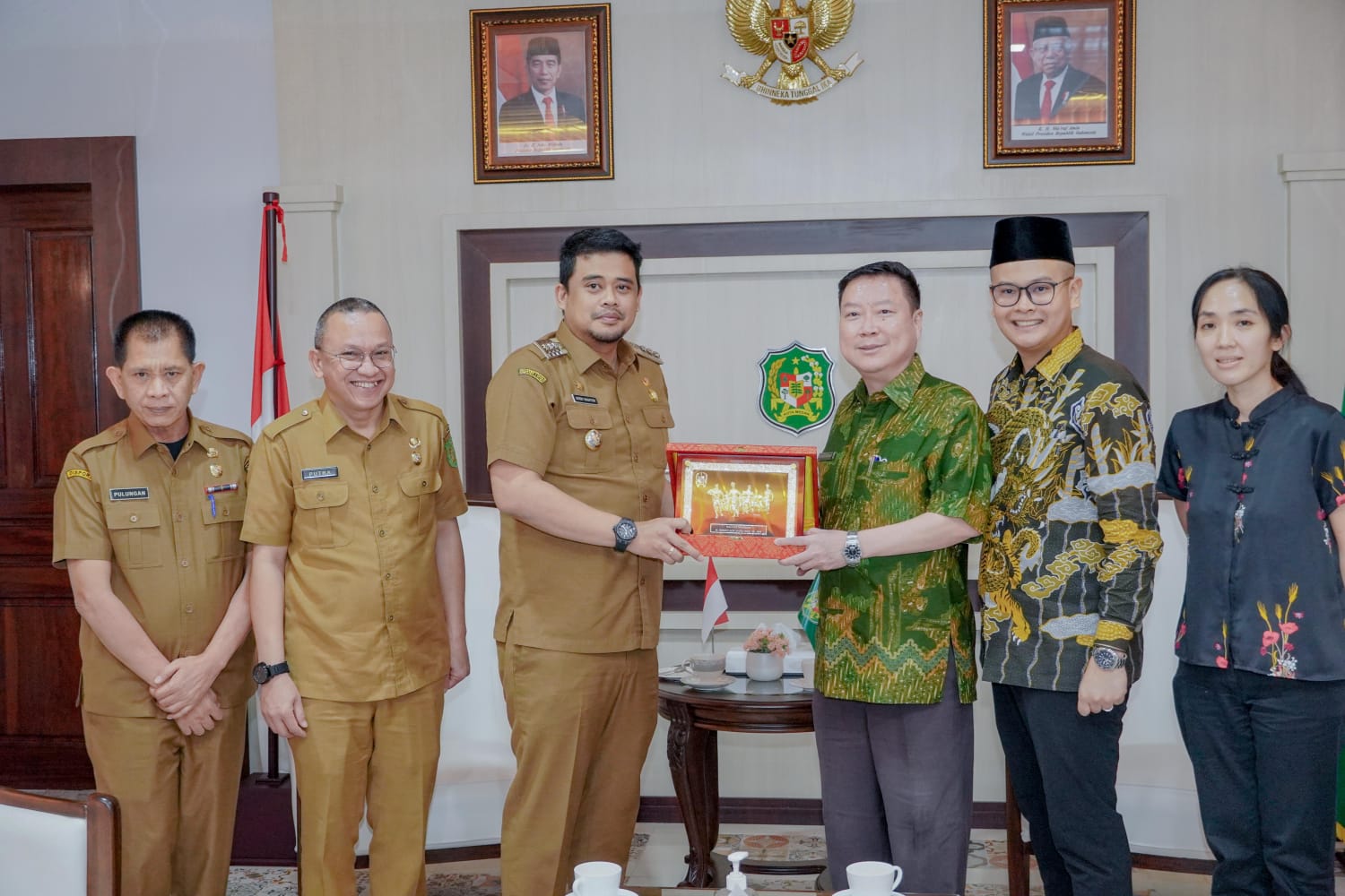 Dukung Institut Bisnis IT&B Berikan Beasiswa, Bobby Nasution: Semoga Lebih Berprestasi