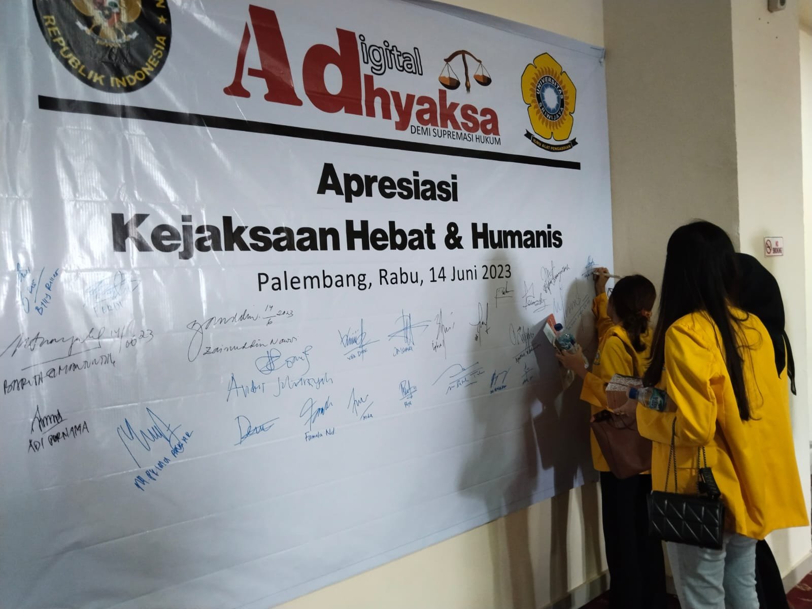Warga Palembang Apresiasi Kejaksaan Hebat, Humanis