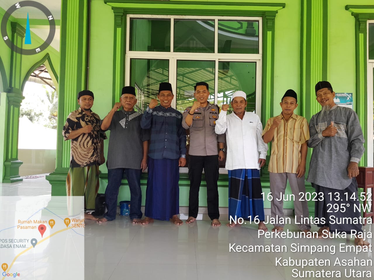 Bhabinkamtibmas Polsek Air Batu, Gelar Jumat Curhat di Mesjid As-Syuhada