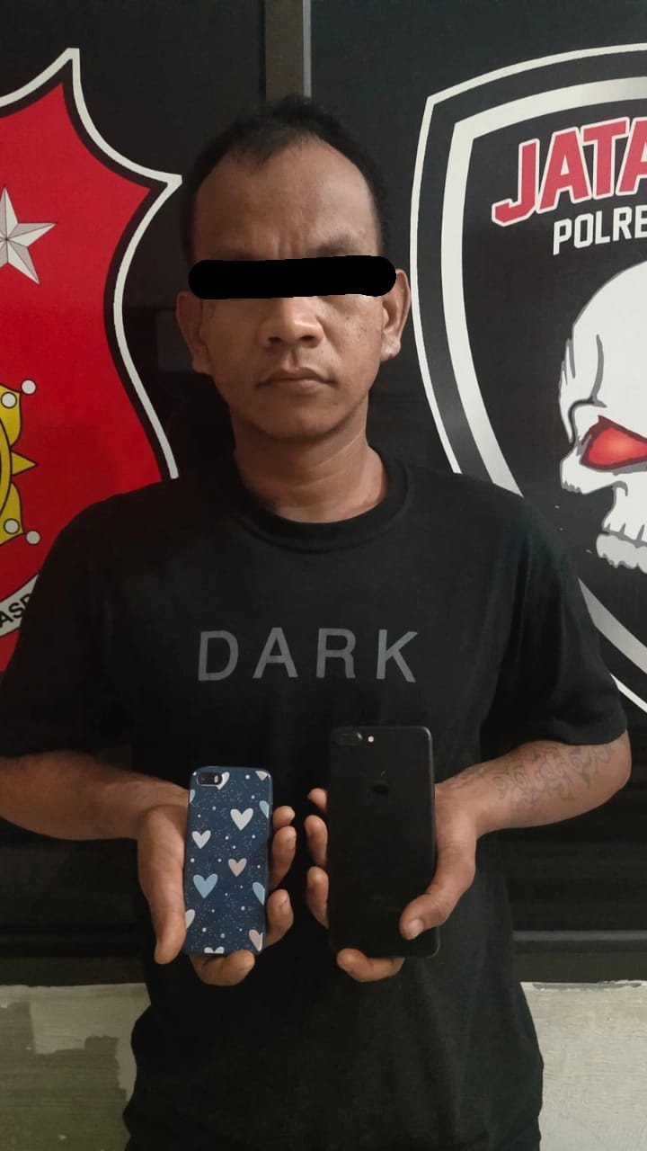 Bobol Rumah, Tersangka Curat Gasak 2 Unit HP Androit