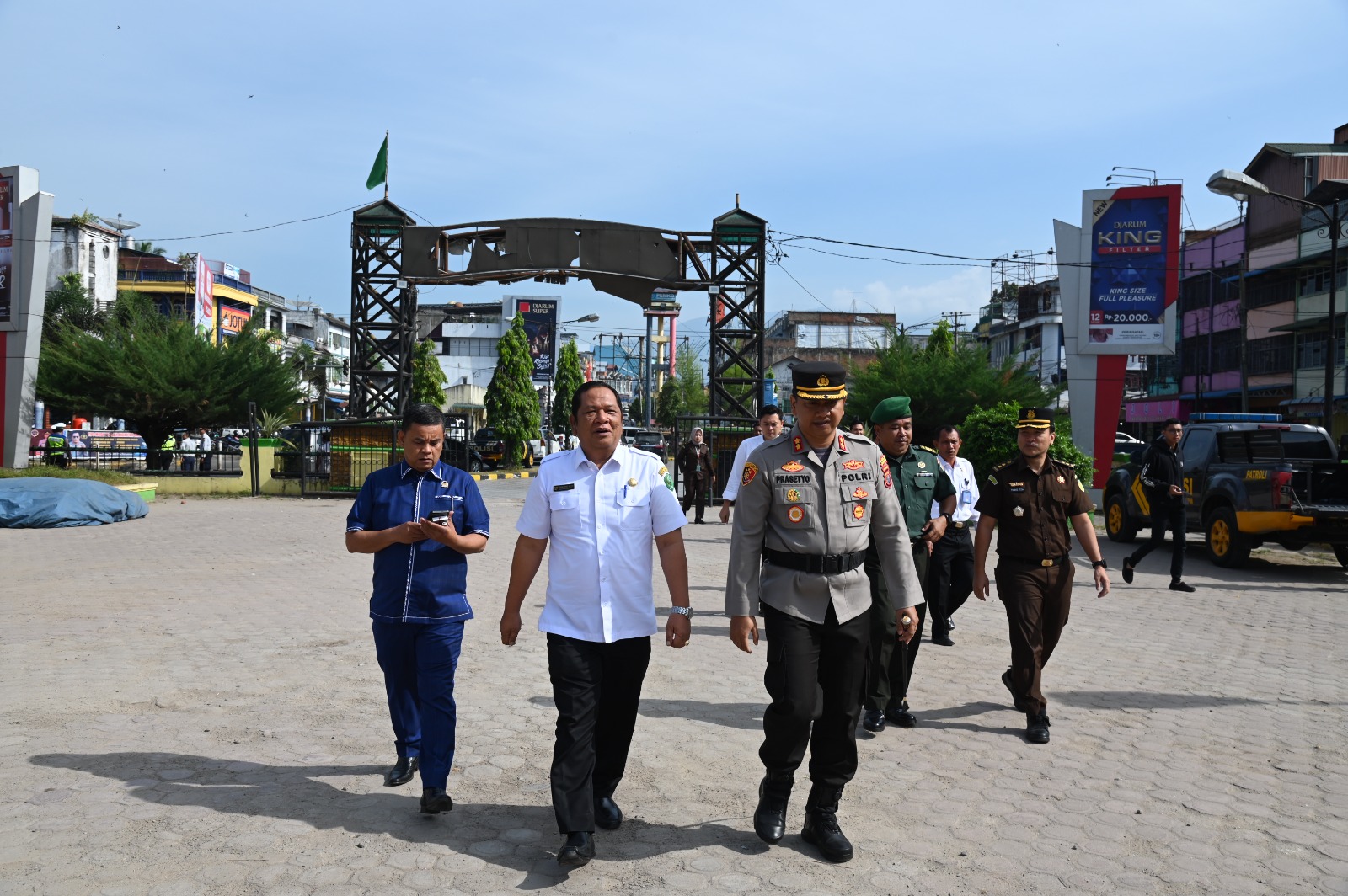 Kapolres Padangsidimpuan Pimpin Apel Siskamling untuk Meningkatkan HARKAMTIBMAS menjelang Pemilu Serentak Tahun 2024