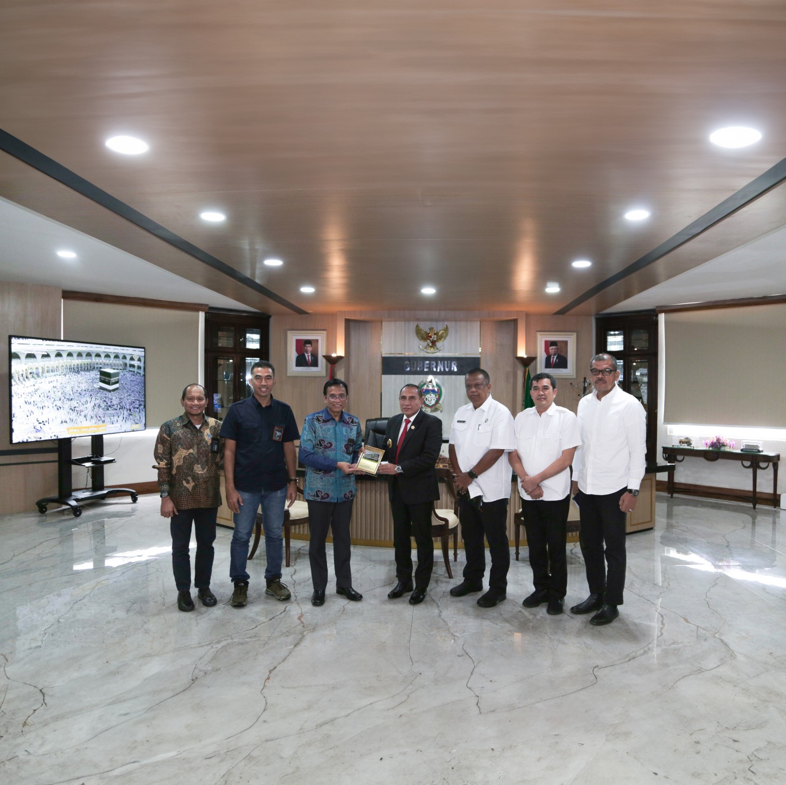 Perkuat Silaturahmi, GM PLN UID Sumut Kunjungi Gubsu