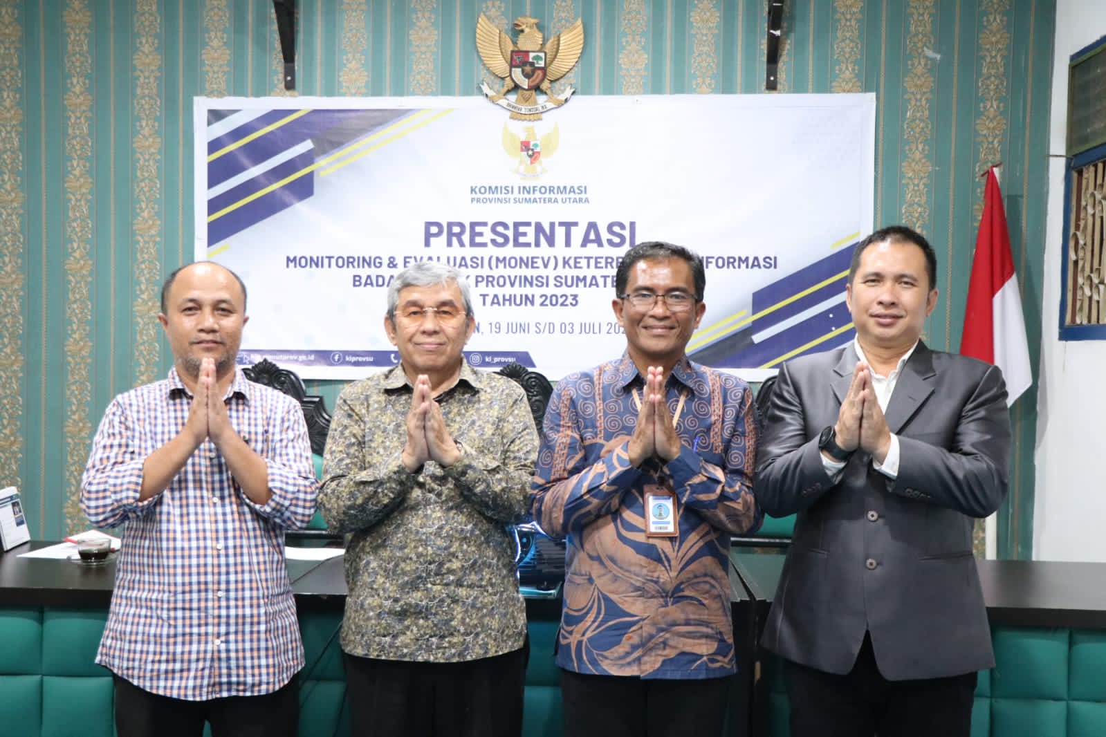 Pemkab Toba Sampaikan Paparan Monev Keterbukaan Informasi di Komisi Informasi Provinsi Sumut
