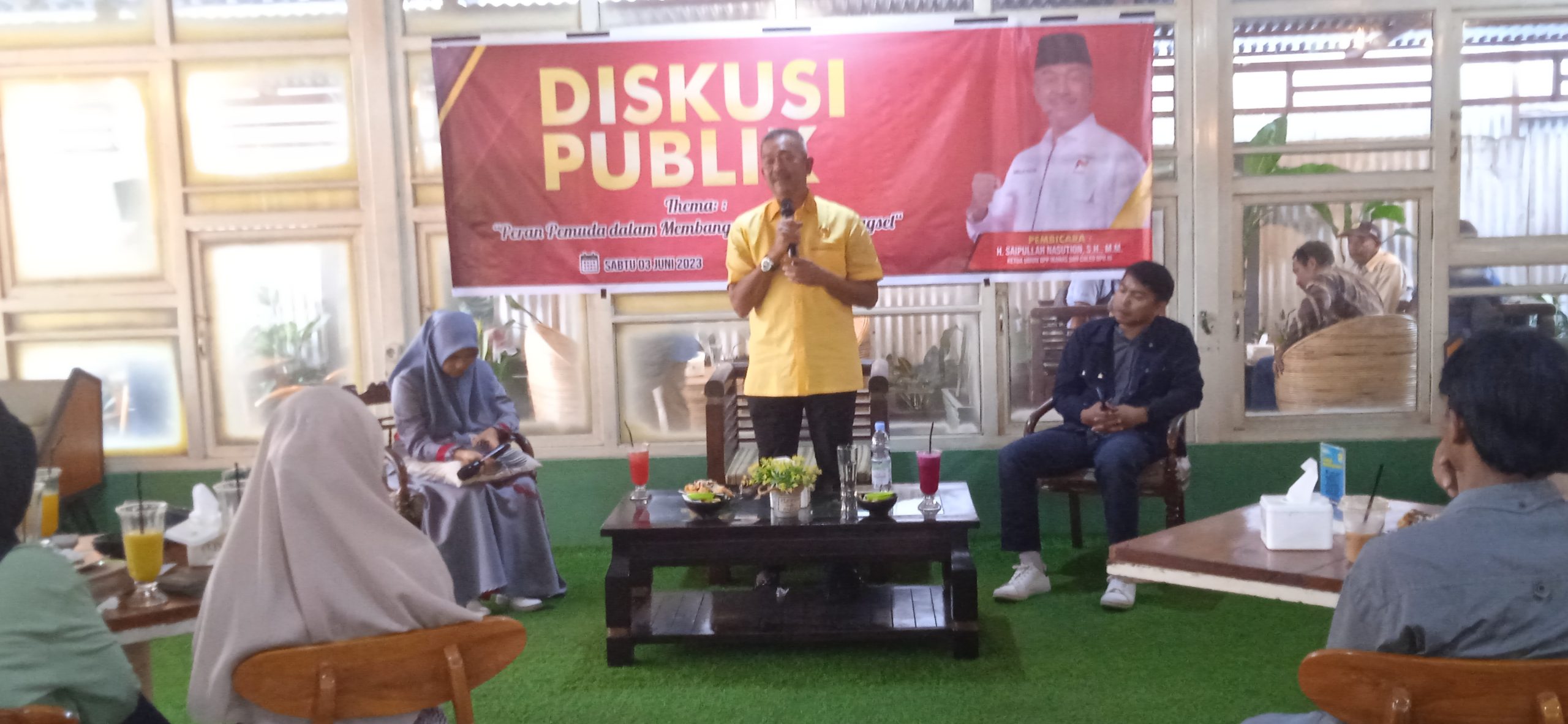Ketua IKANAS Saipullah Nasution Gelar Diskusi Publik bersama Milenial Tabagsel