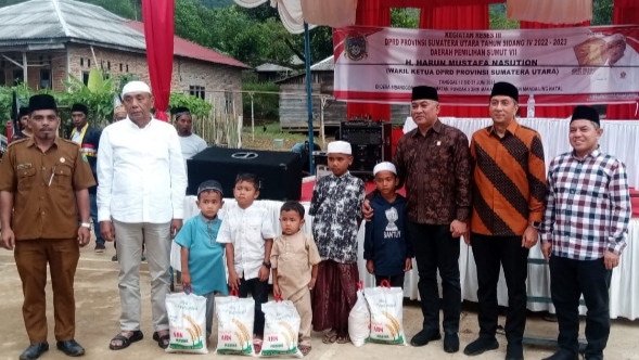 Wakil Ketua DPRD-SU H Harun Musthafa Nasution Reses di Desa Sibanggor Puncak Sorik Merapi Madina.